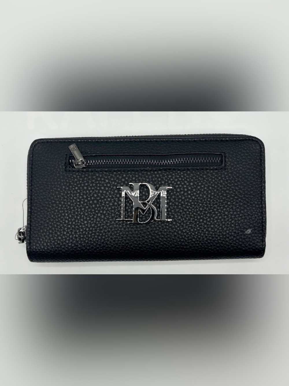 NWT Badgley Mischka Black Pebbled Leather Wallet with Silver Logo